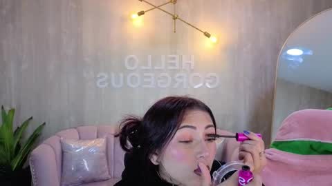 Snapshot of elody_a chatting on 10-25-25, 03:14 Elody  online show from 10-25-25, 03:14