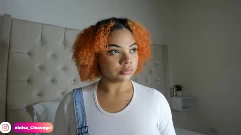 Snapshot of eloisa_cleavage_ chatting on 02-08-25, 11:01 Maya online show from 02-08-25, 11:01