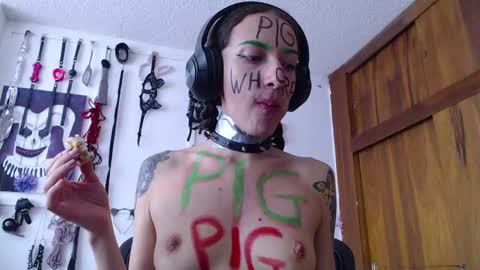 Chelsea  Please help me to reach 100 thumbs up online show from 01-17-25, 09:17