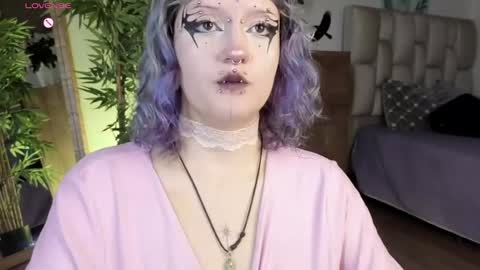 Eloise  . online show from 07-28-26, 02:57