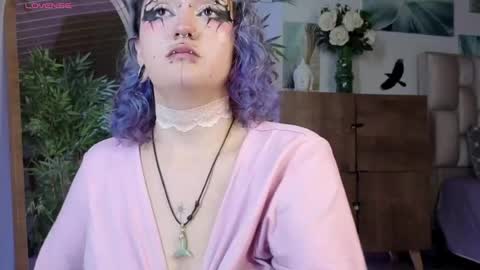Eloise  . online show from 07-28-26, 06:20