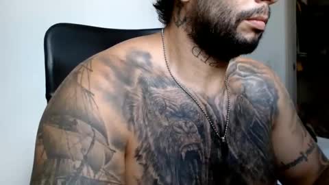 Snapshot of elosocazador chatting on 12-04-24, 06:28 elosocazador online show from 12-04-24, 06:28