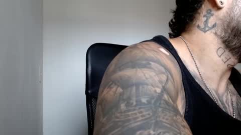 Snapshot of elosocazador chatting on 12-12-24, 07:04 elosocazador online show from 12-12-24, 07:04