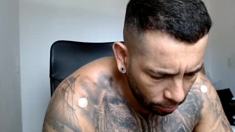 Snapshot of elosocazador chatting on 12-17-24, 03:17 elosocazador online show from 12-17-24, 03:17