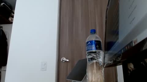 Snapshot of elosocazador chatting on 01-21-25, 06:55 elosocazador online show from 01-21-25, 06:55