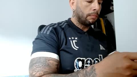 Snapshot of elosocazador chatting on 01-22-25, 12:17 elosocazador online show from 01-22-25, 12:17