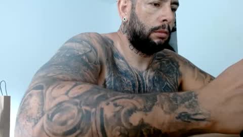 Snapshot of elosocazador chatting on 02-19-25, 01:50 elosocazador online show from 02-19-25, 01:50