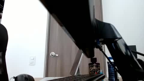 Snapshot of elosocazador chatting on 02-21-25, 07:10 elosocazador online show from 02-21-25, 07:10