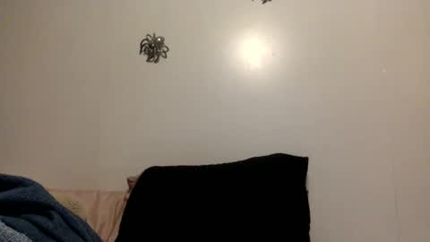 Snapshot of elove201435 chatting on 04-19-26, 08:00 Daddy Emmy online show from 04-19-26, 08:00