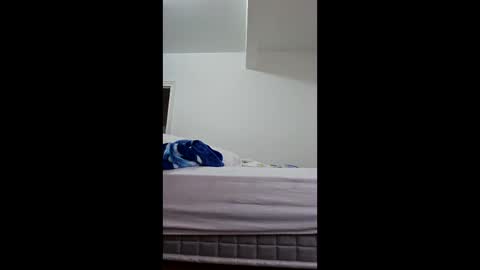 Snapshot of eloy1974 chatting on 05-13-26, 10:56 eloy1974 online show from 05-13-26, 10:56