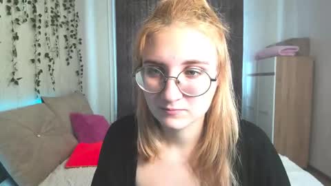 Snapshot of elsa_hot_here chatting on 01-30-25, 06:56 Elsa  online show from 01-30-25, 06:56