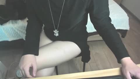 Snapshot of elsa_hot_here chatting on 02-12-25, 04:54 Elsa  online show from 02-12-25, 04:54