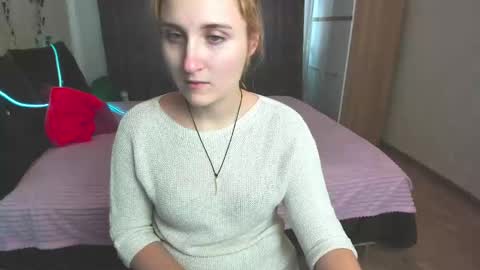 Snapshot of elsa_hot_here chatting on 02-21-25, 09:13 Elsa  online show from 02-21-25, 09:13