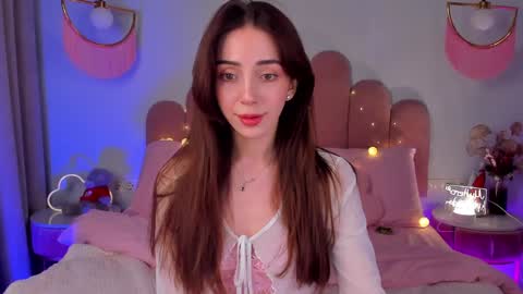 Snapshot of elsa_xo chatting on 01-16-25, 12:02 Michelle online show from 01-16-25, 12:02