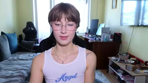 elsaangel online show from 03-21-26, 08:19