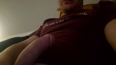 Snapshot of elster1896 chatting on 03-10-26, 09:31 elster1896 online show from 03-10-26, 09:31