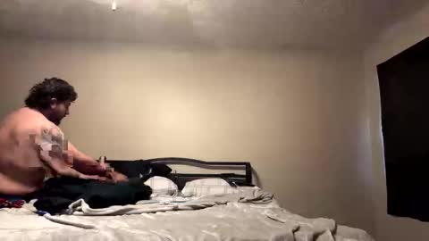 Colombian Scorpi online show from 11-17-25, 06:24