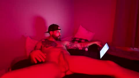 Snapshot of eltexxx0 chatting on 12-14-25, 11:31 eltexxx0 online show from 12-14-25, 11:31