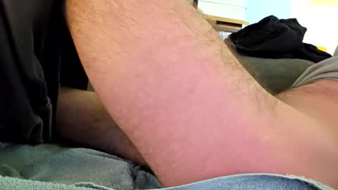 eltonyoo online show from 04-24-26, 10:50