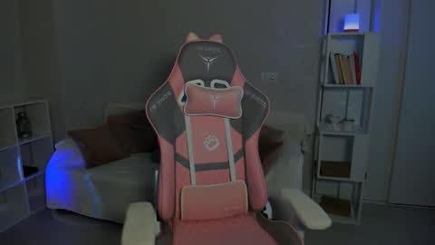 Snapshot of elunaseduces chatting on 12-08-24, 10:41 Luna online show from 12-08-24, 10:41