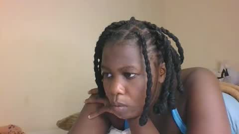 flo online show from 11-12-25, 08:37