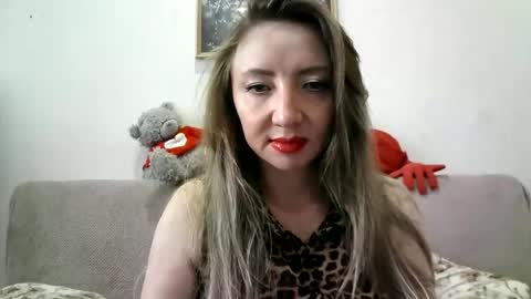 ElvinaSweet online show from 10-01-25, 05:46