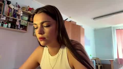 Milana online show from 07-04-26, 09:15