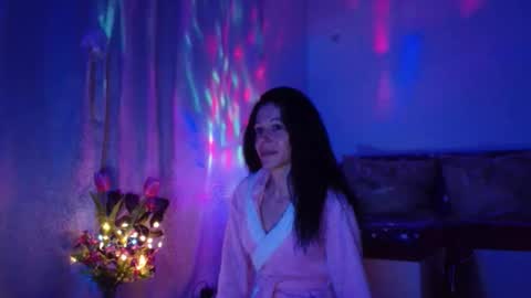 Elisa online show from 02-02-25, 08:51