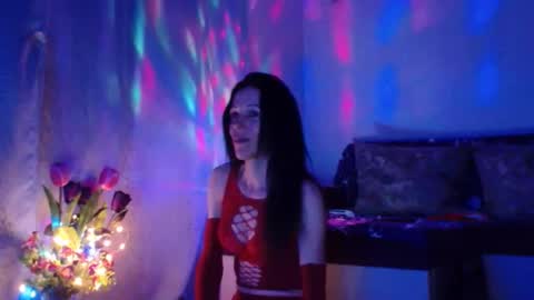 Elisa online show from 03-11-25, 09:48