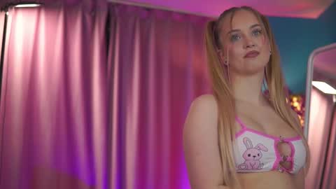 Elyssa online show from 03-02-26, 07:10