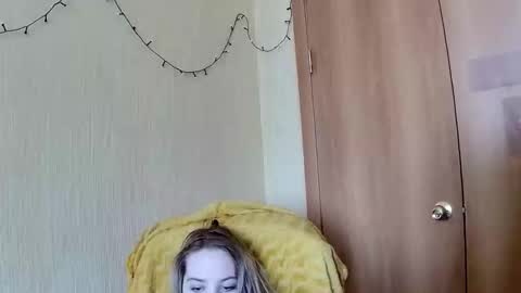 Elza Kom online show from 03-09-26, 05:11