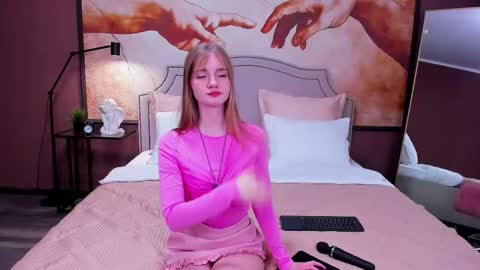 Snapshot of elza_hofffman chatting on 11-20-25, 03:34 Chloyka online show from 11-20-25, 03:34