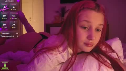 Em1l1a online show from 11-29-25, 03:48