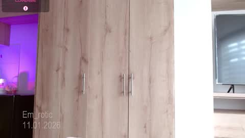 Emilia  online show from 01-11-26, 06:13