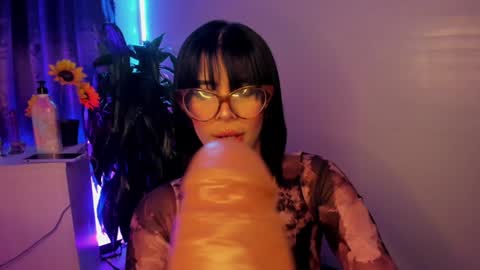 Ema Lambert  online show from 12-18-24, 11:08