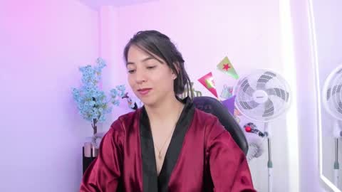 Ema louisx  online show from 12-30-24, 08:47