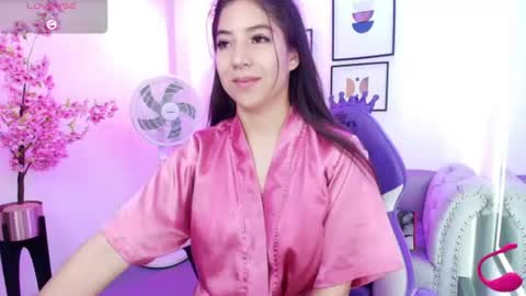 Ema louisx  online show from 07-04-26, 08:31