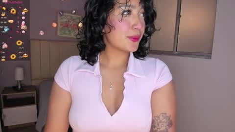 Snapshot of ema_saenz chatting on 01-14-25, 07:32 Ema online show from 01-14-25, 07:32