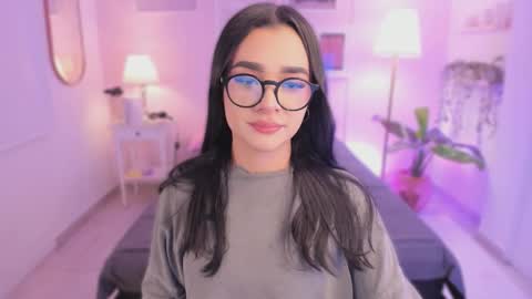 Snapshot of ema_soul chatting on 12-16-25, 07:08 emma soul online show from 12-16-25, 07:08