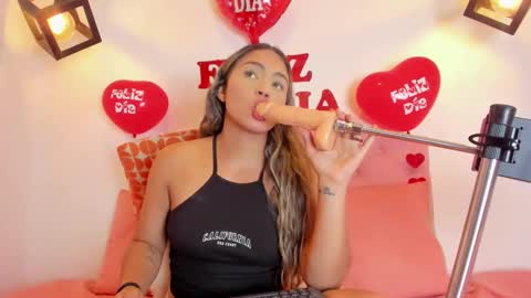 Snapshot of ema_stone65 chatting on 02-15-25, 10:52 Ema online show from 02-15-25, 10:52