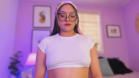 Snapshot of ema_wett chatting on 10-02-25, 08:38 Ema online show from 10-02-25, 08:38