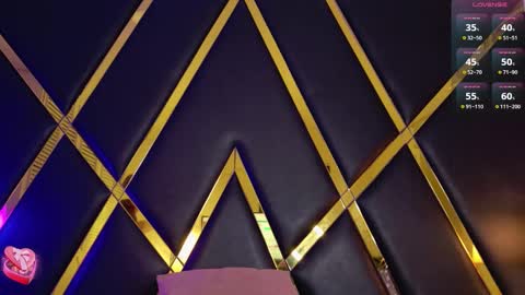 Snapshot of emaacastro chatting on 12-05-25, 11:41 Emma online show from 12-05-25, 11:41