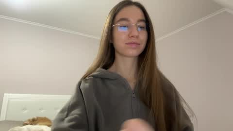 Alina online show from 04-03-26, 08:18