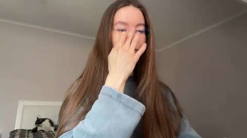 Alina online show from 04-19-26, 10:36