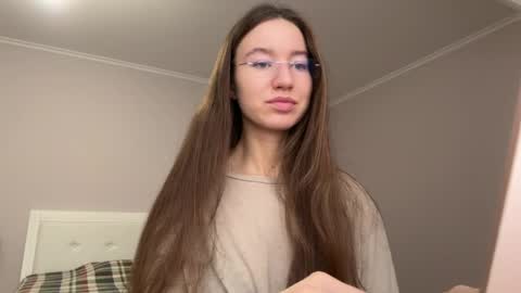 Alina online show from 06-07-26, 09:46