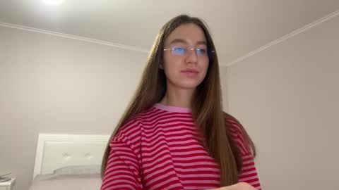 Alina online show from 07-29-26, 10:19