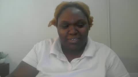 Empress Ember online show from 02-20-25, 09:31