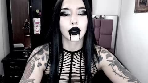 Emerald Black online show from 01-30-25, 09:15