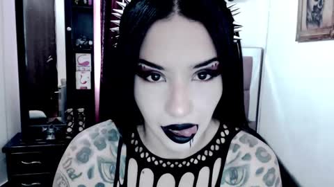 Emerald Black online show from 03-10-25, 01:21