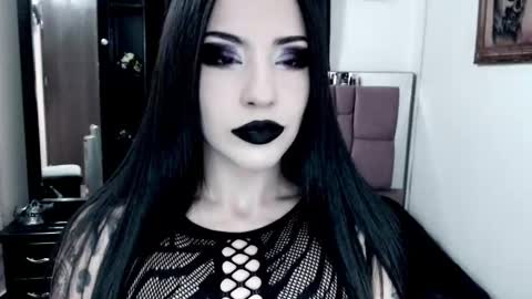 Emerald Black online show from 09-12-25, 05:29